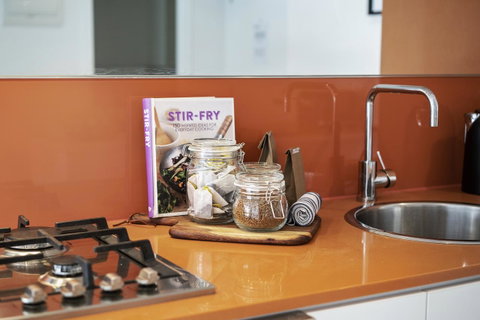 Complete Host Tiara Apartments - Australia Accommodation 6