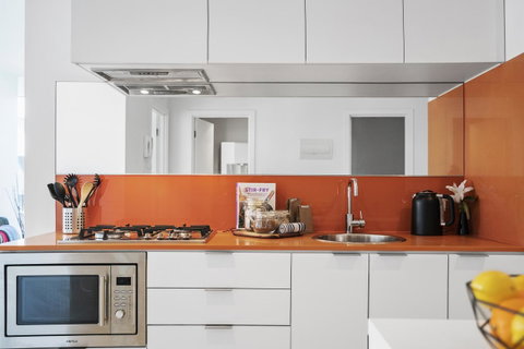 Complete Host Tiara Apartments - Australia Accommodation 2