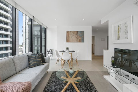 Complete Host Tiara Apartments - Australia Accommodation 41