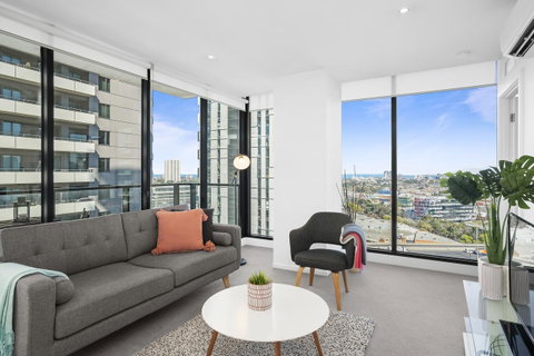 Complete Host Tiara Apartments - Australia Accommodation 16