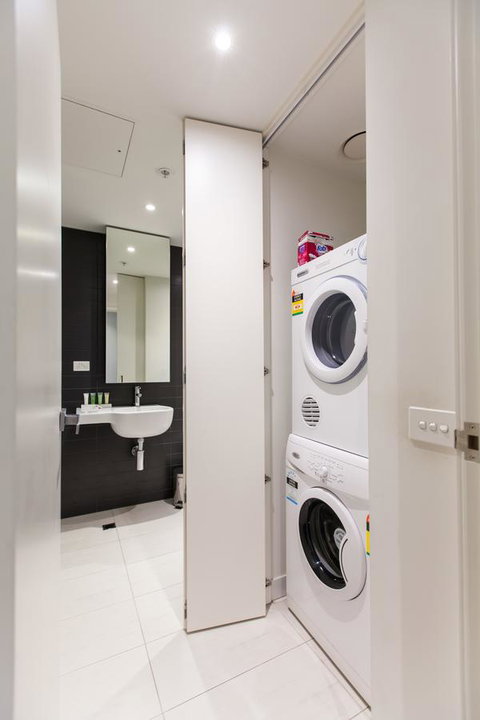 Southern Cross Serviced Apartments - Australia Accommodation 10