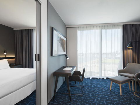 Vibe Hotel Melbourne Docklands - Australia Accommodation 24