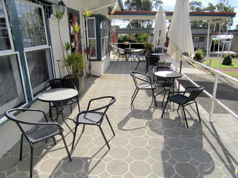 The Highlander Motel - 24HR Check In - Australia Accommodation 7