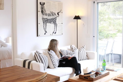 Capella Villa No. 4 - Stunning Luxury Decor Inside And Out - Australia Accommodation 5