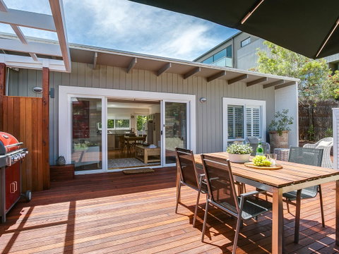 Capella Villa No. 4 - Stunning Luxury Decor Inside And Out - Australia Accommodation 8