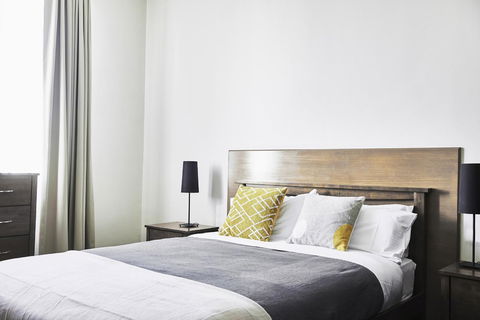 Plough Hotel - Australia Accommodation 0