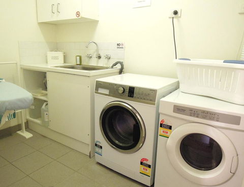 Plough Hotel - Australia Accommodation 29