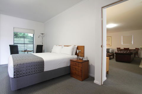 Quality Inn & Suites The Menzies - Australia Accommodation 12