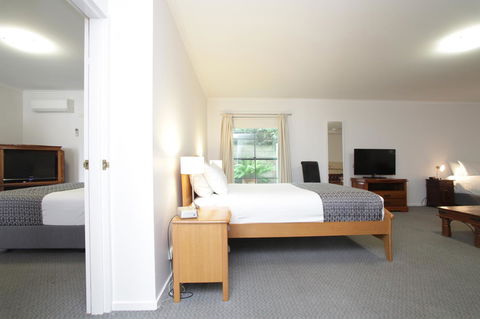 Quality Inn & Suites The Menzies - Australia Accommodation 11