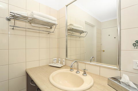 Quality Inn & Suites The Menzies - Australia Accommodation 32