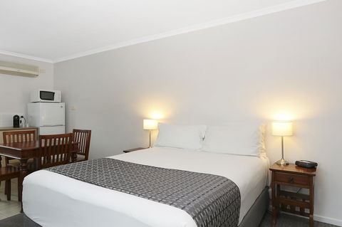Quality Inn & Suites The Menzies - Australia Accommodation 16