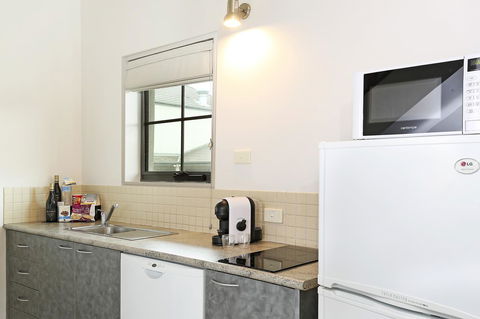 Quality Inn & Suites The Menzies - Australia Accommodation 20