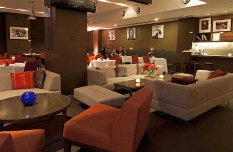 Causeway 353 Hotel - Australia Accommodation 14