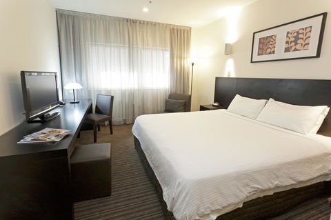 Causeway 353 Hotel - Australia Accommodation 0