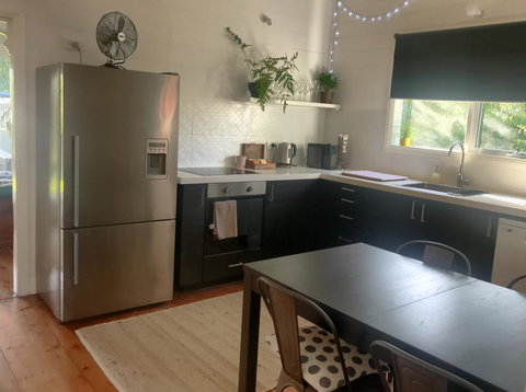 Cinta Cottage - Australia Accommodation 5