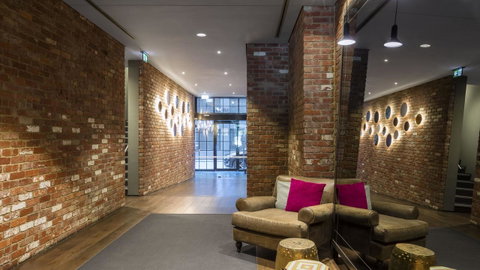 WRAP On Southbank - Australia Accommodation 3