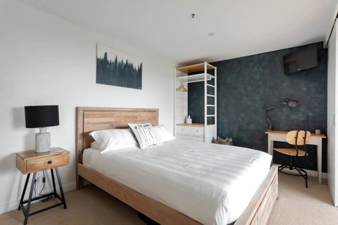 BestView St Kilda Spectacular Sunset Hideaway - Boutique Self-contained Luxury Apartment - Australia Accommodation 12