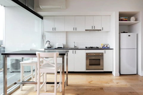 BestView St Kilda Spectacular Sunset Hideaway - Boutique Self-contained Luxury Apartment - Australia Accommodation 10