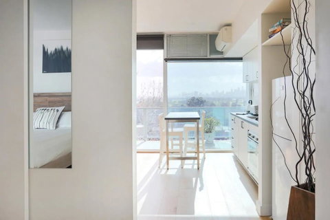 BestView St Kilda Spectacular Sunset Hideaway - Boutique Self-contained Luxury Apartment - Australia Accommodation 15