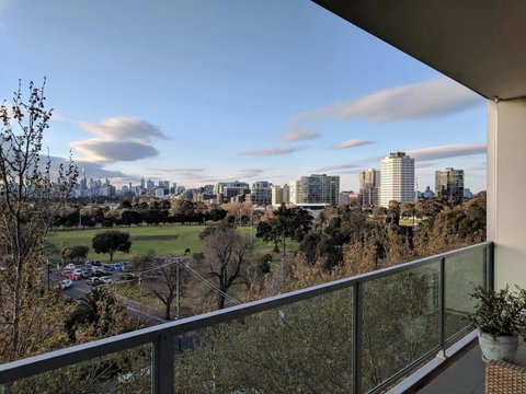 BestView St Kilda Spectacular Sunset Hideaway - Boutique Self-contained Luxury Apartment - Australia Accommodation 2