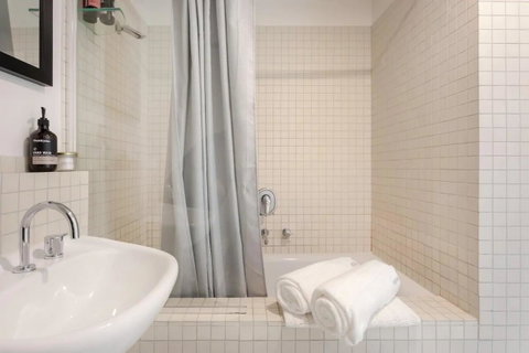 BestView St Kilda Spectacular Sunset Hideaway - Boutique Self-contained Luxury Apartment - Australia Accommodation 19