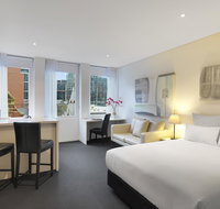Oaks On Collins - Australia Accommodation