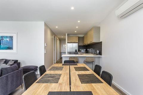 Blairgowrie Apartment 1 - On The Beach - Australia Accommodation 3