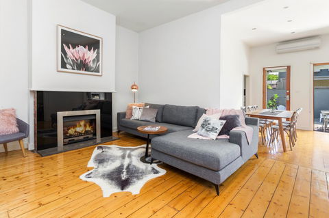 Central Bendigo Cottage, Walk To Everywhere!! - Australia Accommodation 0