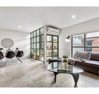 Sophisticated modern 3 bed home in foodie paradise - Australia Accommodation