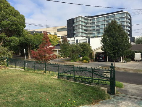 Doncaster Westfield Home Stay - Australia Accommodation 0