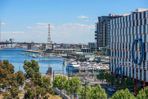 Peppers Docklands - Australia Accommodation 3