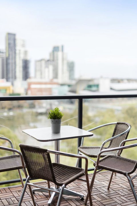 Viste Della Fortuna - Rejuvenate Stays - Australia Accommodation 11