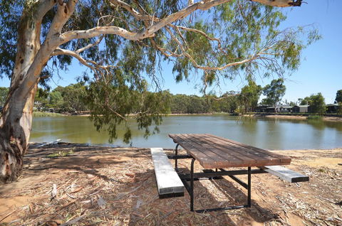 Tasman Holiday Parks - Merool On The Murray - Australia Accommodation 41