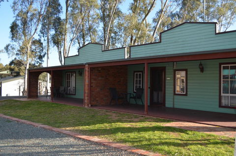 Tasman Holiday Parks - Merool On The Murray - Australia Accommodation 25