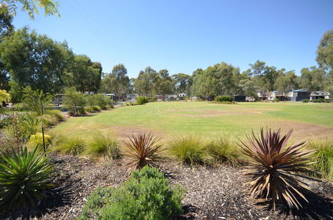 Tasman Holiday Parks - Merool On The Murray - Australia Accommodation 5