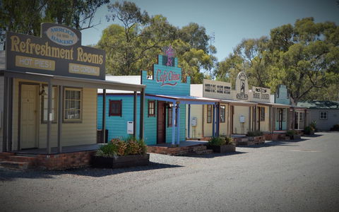 Tasman Holiday Parks - Merool On The Murray - Australia Accommodation 20
