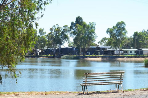 Tasman Holiday Parks - Merool On The Murray - Australia Accommodation 10