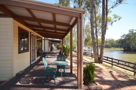 Tasman Holiday Parks - Merool On The Murray - Australia Accommodation 18