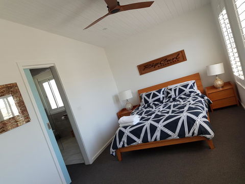 Zeally Bay Stay Deep Ocean - Australia Accommodation 8