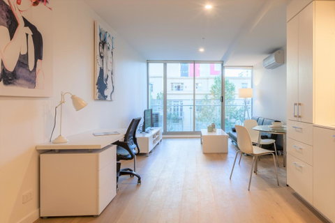 Apartment 101 - Australia Accommodation 9