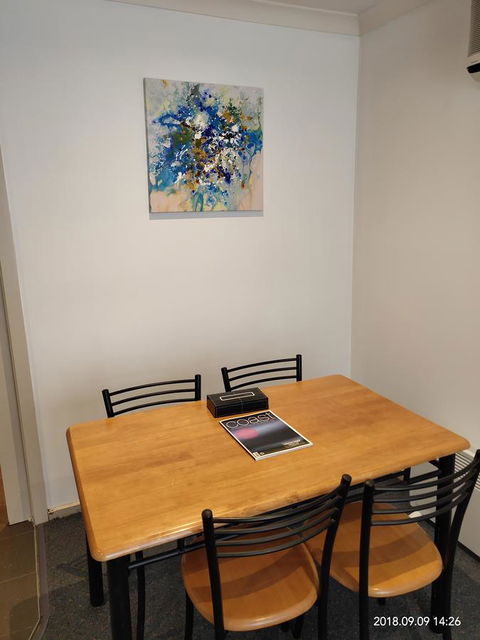 Coachman Motel And Holiday Units - Australia Accommodation 19