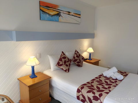 Coachman Motel And Holiday Units - Australia Accommodation 11