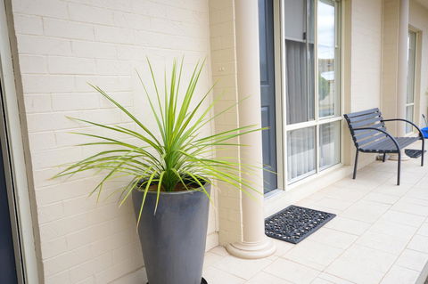 Hamilton Townhouse Motel - Australia Accommodation 8