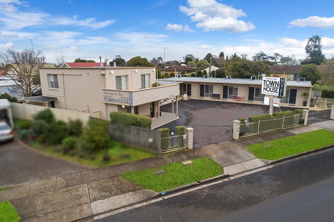 Hamilton Townhouse Motel - Australia Accommodation 7