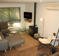 4 Autumn Grove - Australia Accommodation