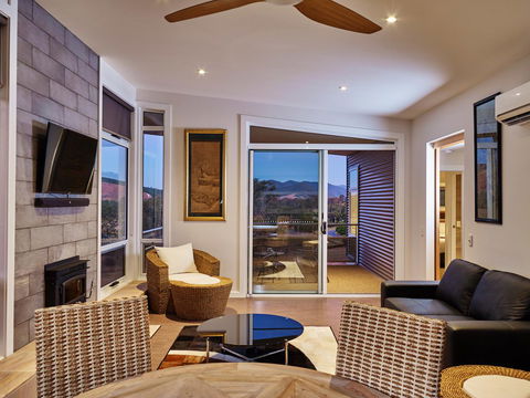 Panoramia Villas - Australia Accommodation 6