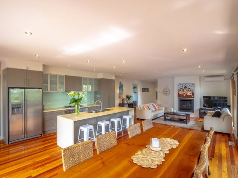 Blairgowrie Moonah Beach House: Walk To Beach - Australia Accommodation 3