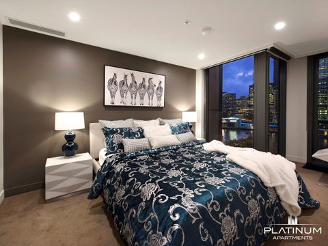 Platinum Luxury Stays At Freshwater Place - Australia Accommodation 12