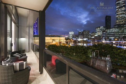 Platinum Luxury Stays At Freshwater Place - Australia Accommodation 23
