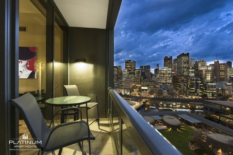 Platinum Luxury Stays At Freshwater Place - Australia Accommodation 4